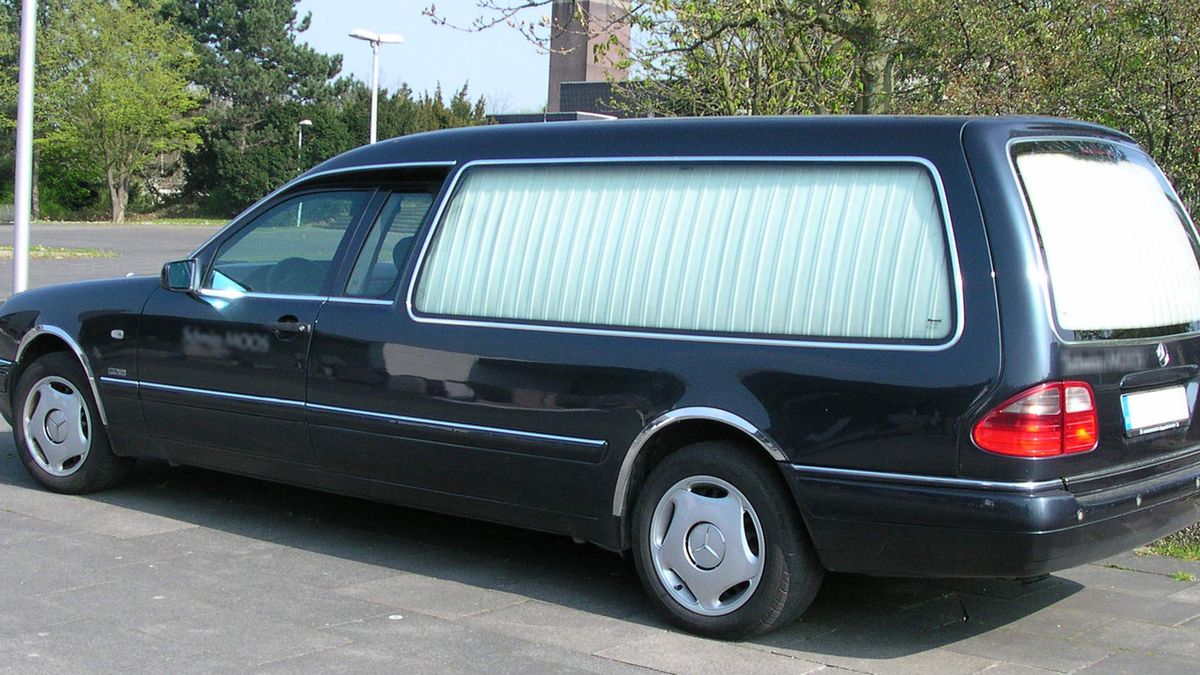 Niewykluczone, że przyczyną zdarzenia był zły stan karawanu