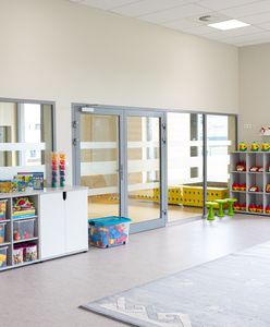 Koronawirus w Polsce. Mało dzieci w przedszkolach i żłobkach. Rodzice się boją