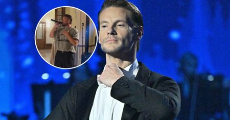 Sebastian Fabijański ATRAKCJĄ na weselu. Uwagę przyciągnął jego strój [ZDJĘCIA]