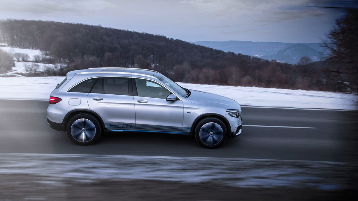 Napęd wodorowy zdaniem Mercedesa ma być przyszłością motoryzacji.