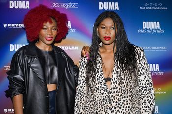 Siostra Izu Ugonoha zmieniła wyznanie. Wzięła chrzest w basenie