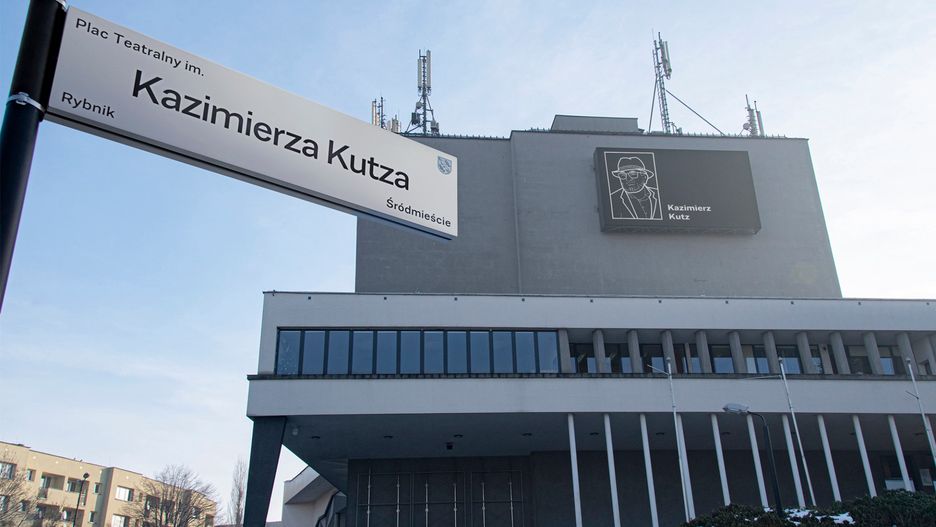 Śląsk. Wybitny reżyser Kazimierz Kutz został patronem Placu Teatralnego w Rybniku. 