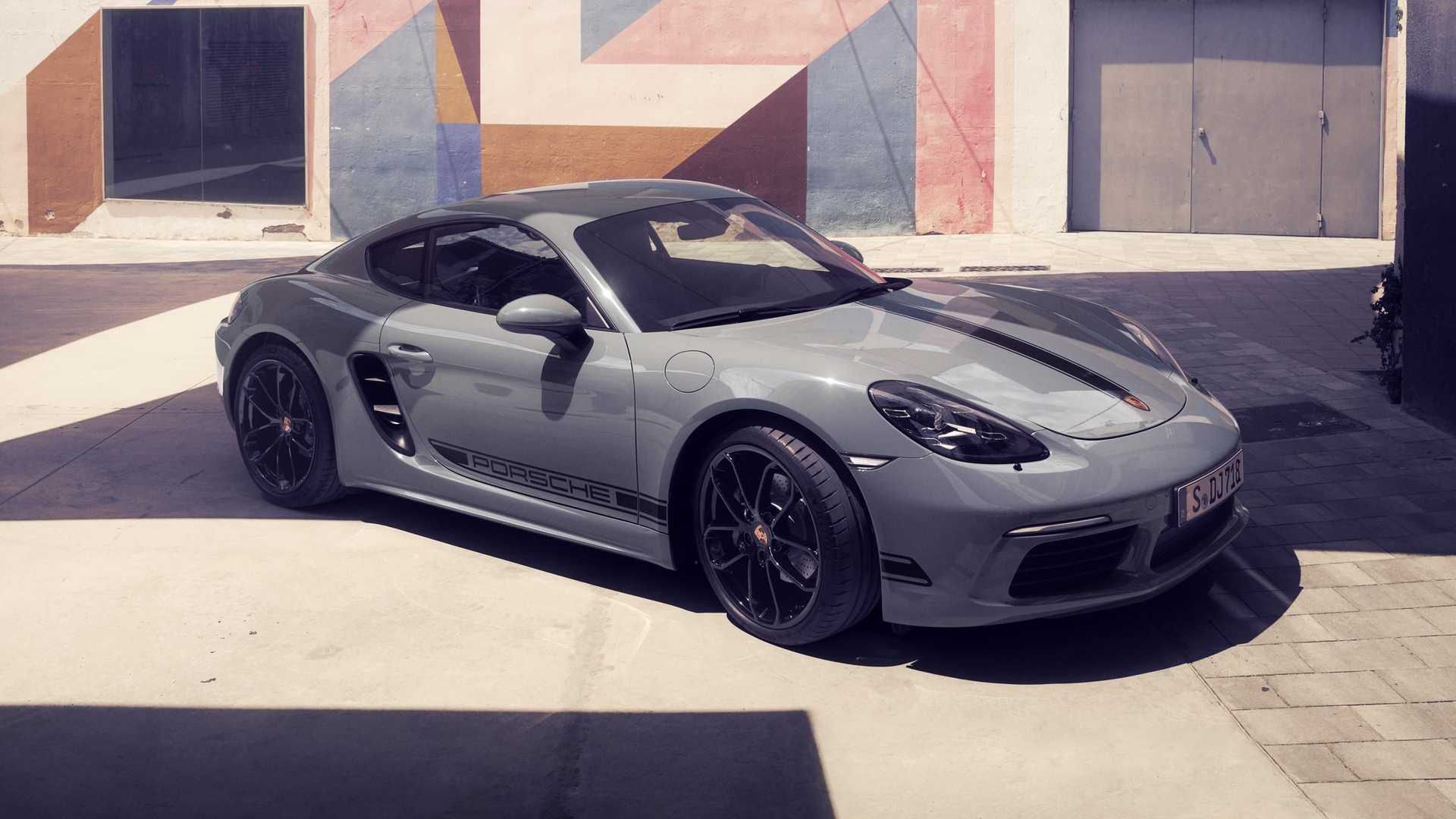 Porsche 718 Style Edition