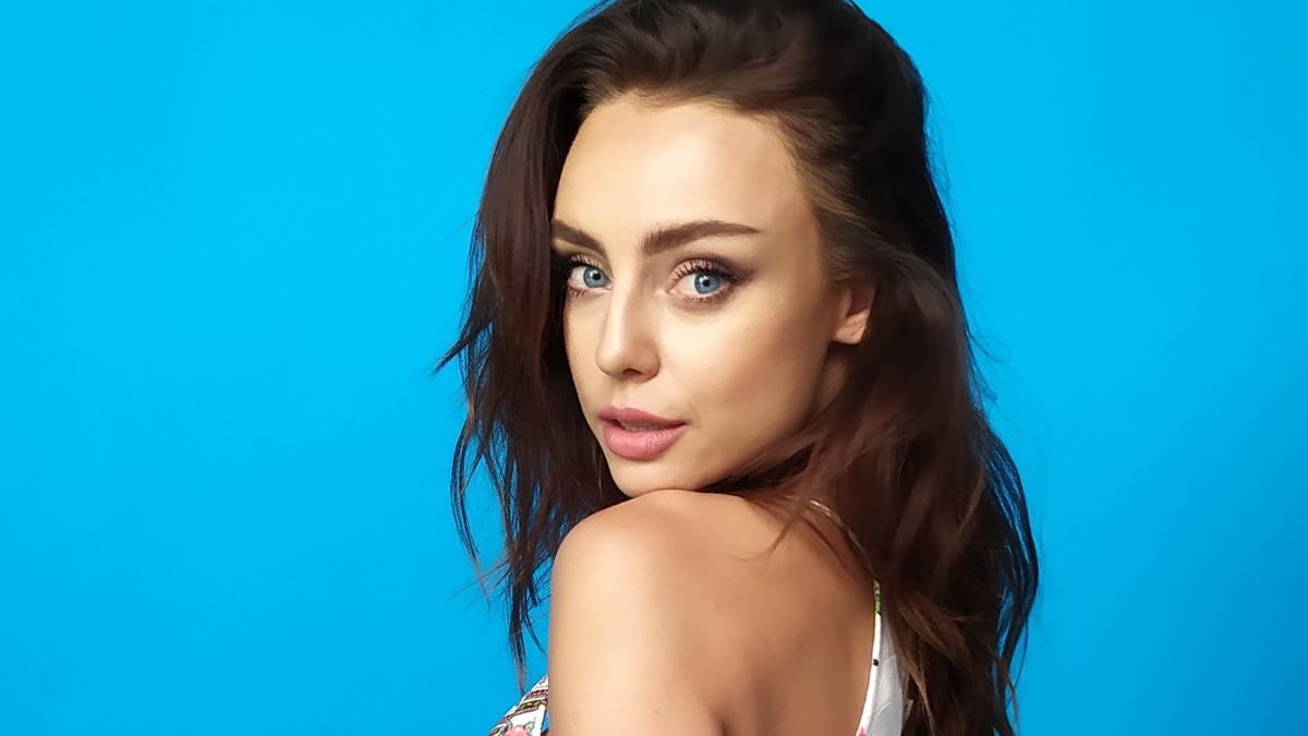 Jak zrobić idealne selfie? Fotograf i modelka zdradzili sprawdzone triki 1