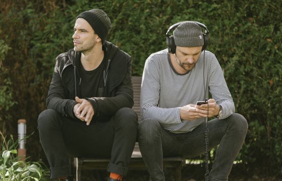 Fisz Emade Tworzywo: Biegnij dalej sam (wideo)