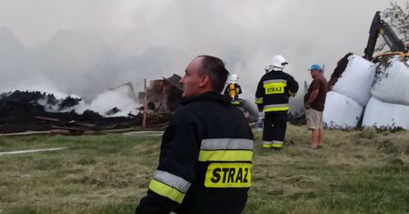 Nowa Biała. Ogień spustoszył wieś. Stracili dorobek życia