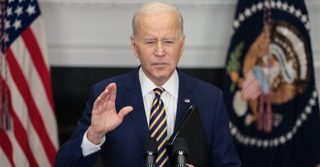 "Jest zbrodniarzem wojennym". Pierwsze takie słowa Bidena o Putinie