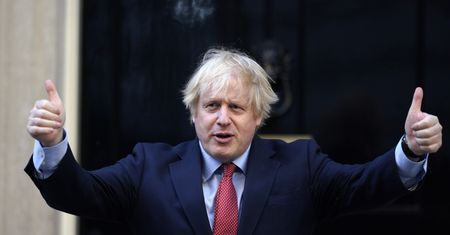 Koronawirus w Wielkiej Brytanii. Boris Johnson zapowiada dalsze luzowanie obostrzeń