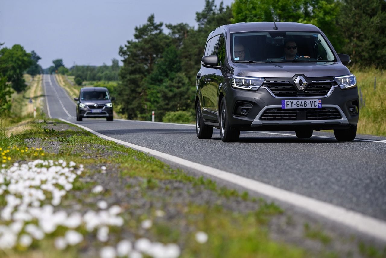 Renault Kangoo dostępne będzie też w "zwykłej" wersji, ze słupkiem B.