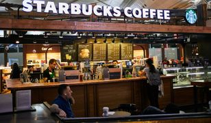 Znana sieciówka tnie etaty. Ponad tysiąc osób straci pracę