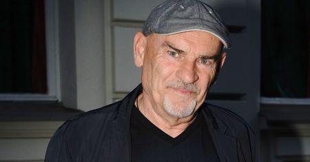 Waldemar Obłoza zaatakowany przez fankę na ulicy. "Przestań CHLAĆ, bo Ewę zadręczysz"