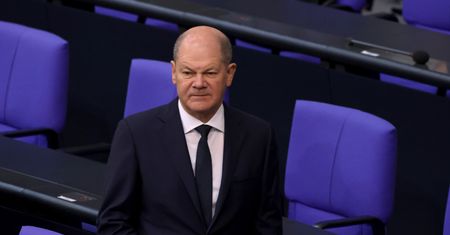 Brat kanclerza Scholza nie płaci studentom medycyny za staż