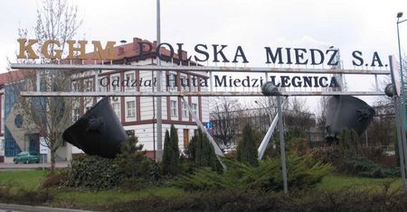 Polski gigant szuka do pracy. Bardzo różne branże. Jest w czym wybierać
