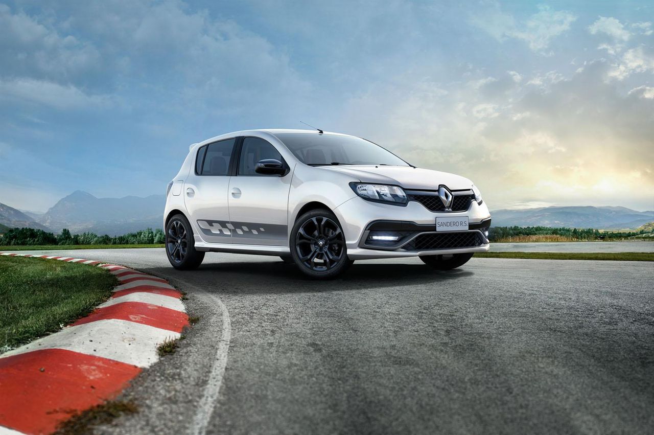 Renault Sandero R.S. - trochę sportu dla Ameryki Łacińskiej