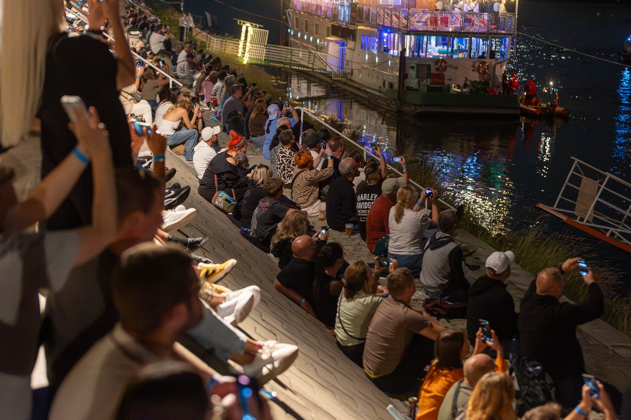 Toruń był świadkiem niesamowitego podniebnego show