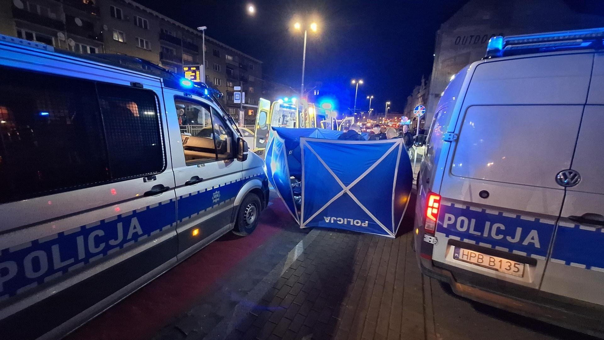 Potrącenie pieszego na pasach na ul. Kazimierza Wielkiego we Wrocławiu 6.11.2025