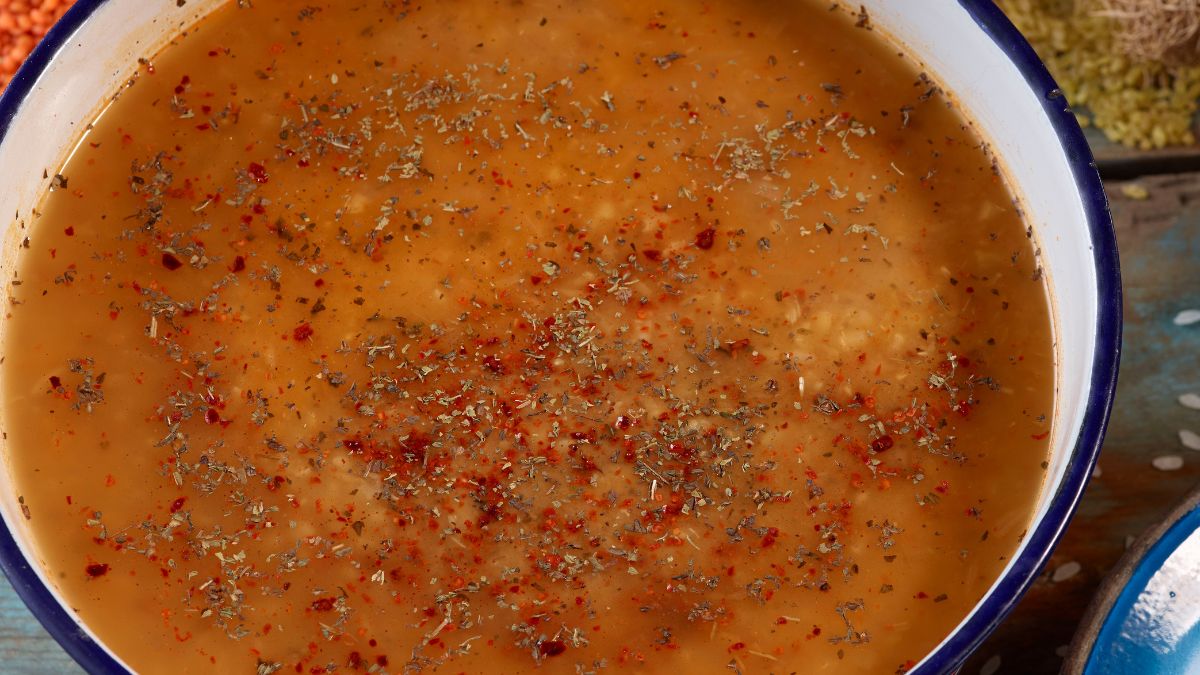 Zupa harcerska to świetna propozycja na chłodniejsze dni