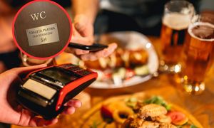 Zjadł posiłek w restauracji. I tak musiał zapłacić za toaletę