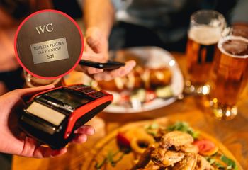 Zjadł posiłek w restauracji. I tak musiał zapłacić za toaletę