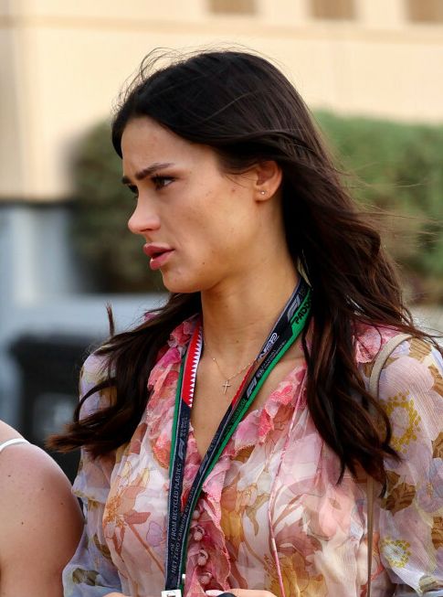 Sandra Dziwiszek i jej ukochany z Formuły 1 zadają szyku na Grand Prix Bahrajnu