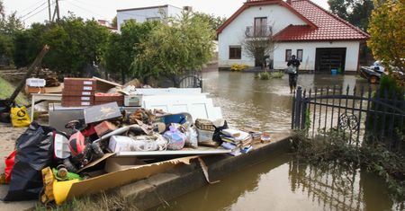 Rząd wypłaca zasiłki dla powodzian. Podali kwotę