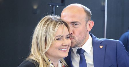 "Nie ma żadnych podstaw". Budka staje w obronie żony ws. referendum