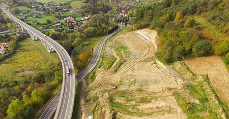 Beskidy. Jeszcze tylko fragment i ekspresowo dotrzemy na Słowację
