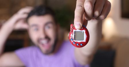 Tamagotchi powraca w nowej odsłonie. Czy zabawka znów stanie się hitem?