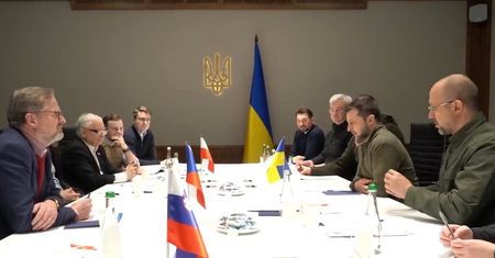 Pat w Ukrainie. Co może się stać? Scenariusze wojny i pokoju