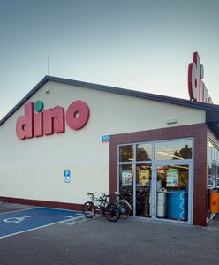 Ile zarabia kasjer w Dino? Konkurencja płaci więcej