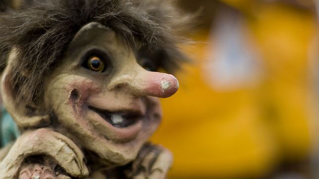 Czy politycy coś zrobią z prawnikami trollującymi internautów? Są pierwsze przebłyski 1