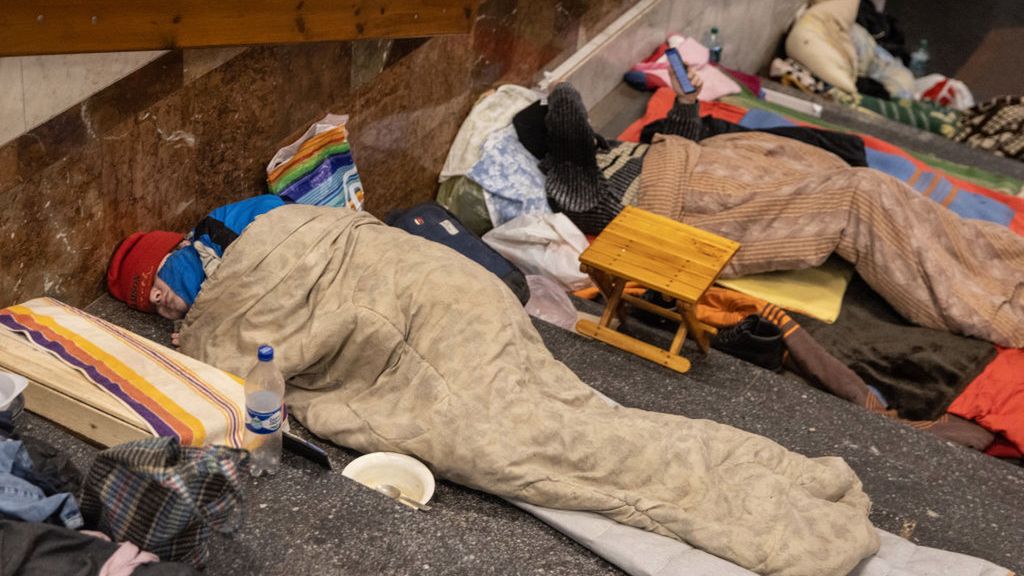 Wojna oznacza coraz większy problem z dostępem do leczenia dla osób z HIV, które zostały na Ukrainie. Zapasy leków szybko się kończą