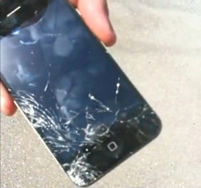 Jak wytrzymały jest iPhone 4? [wideo]