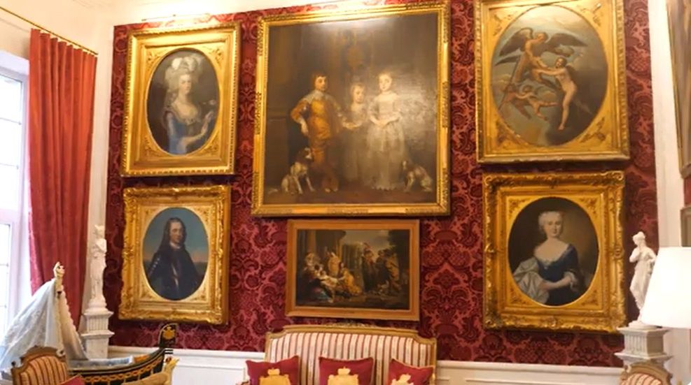 Książę Jan Lubomirski-Lanckoroński zaprosił nas do pałacu