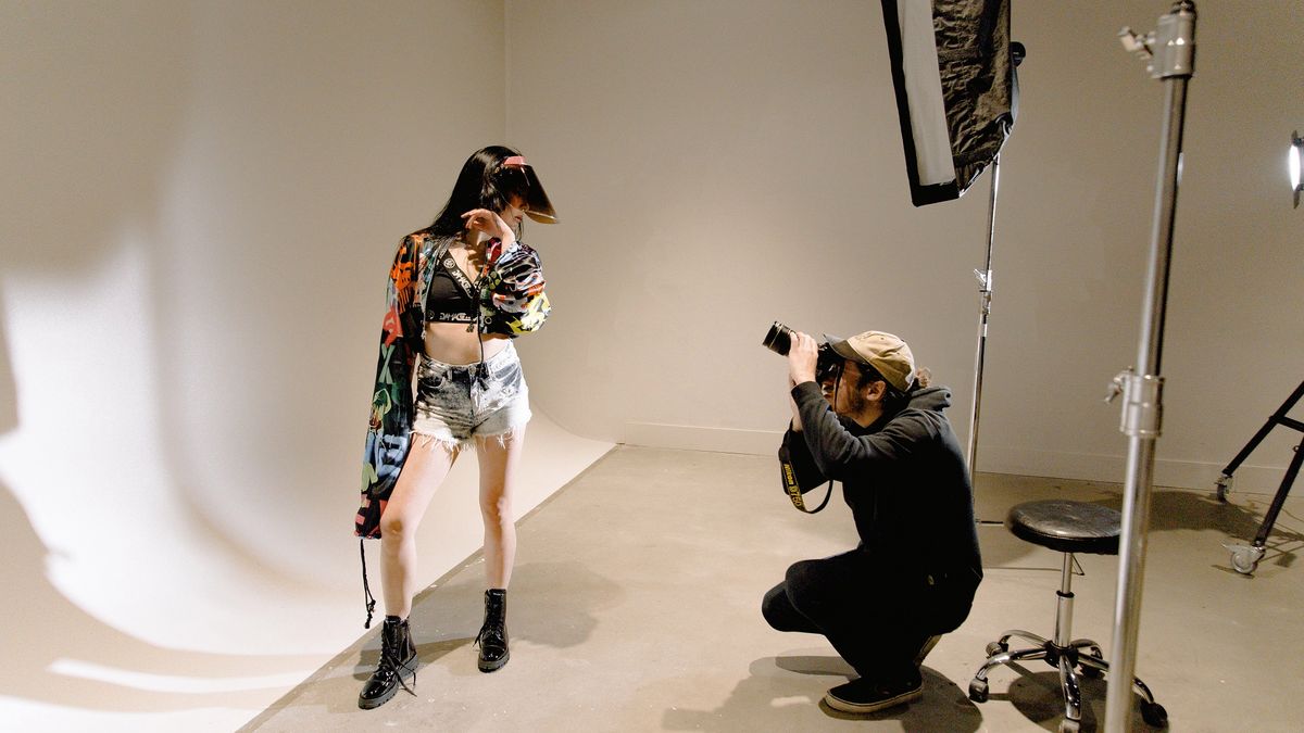 Sesja zdjęciowa godna gwiazdy. Neonet wspiera WOŚP 1