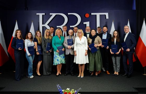 Rada Edukacji Medialnej z prezenterkami wPolsce24 i Kanału Zero. Spot z szefową KRRiT