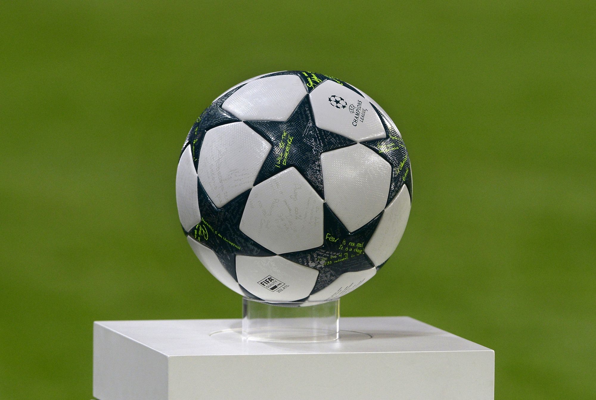 Liga Mistrzów, Sport logo