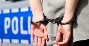 Brutalne pobicie, groźby i znęcanie się nad zwierzęciem w Dąbrowie Górniczej. Recydywista Robert M. aresztowany