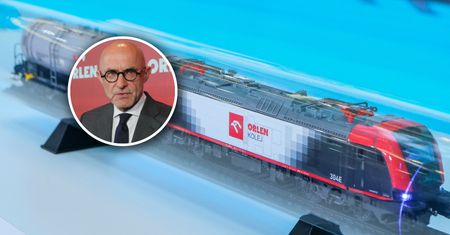 Gigakontrakt podpisany. Orlen kupi 40 polskich lokomotyw