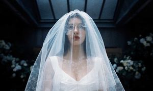 4 mln wyświetleń na Netfliksie. Aktor wymiękł na scenie z psem