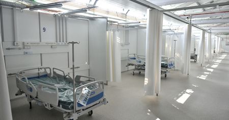 Koronawirus. We wtorek pierwsi pacjenci w szpitalu tymczasowym we Wrocławiu. Oddział intensywny na razie nieczynny
