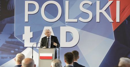 Co dalej z Polskim Ładem? "Wehikuł wyborczy stanął na poboczu"