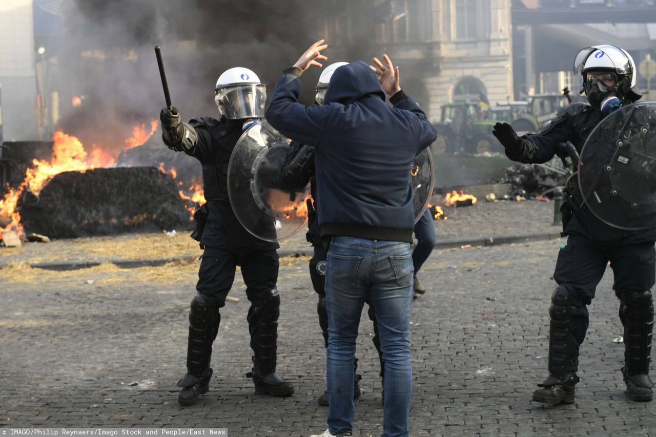 Gorąco na ulicach Brukseli. Rolnicy starali się z policją