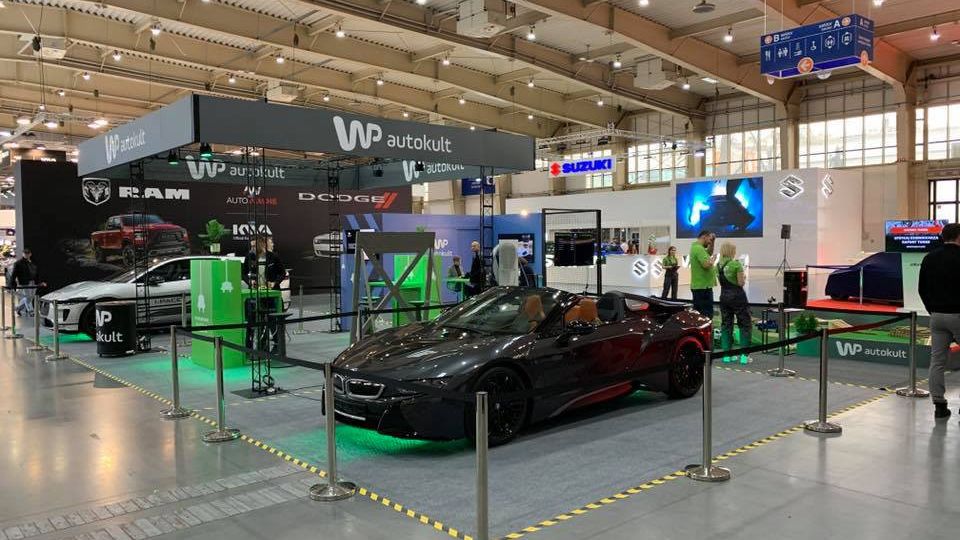Redakcja Autokult.pl również miała na targach swoje stoisko