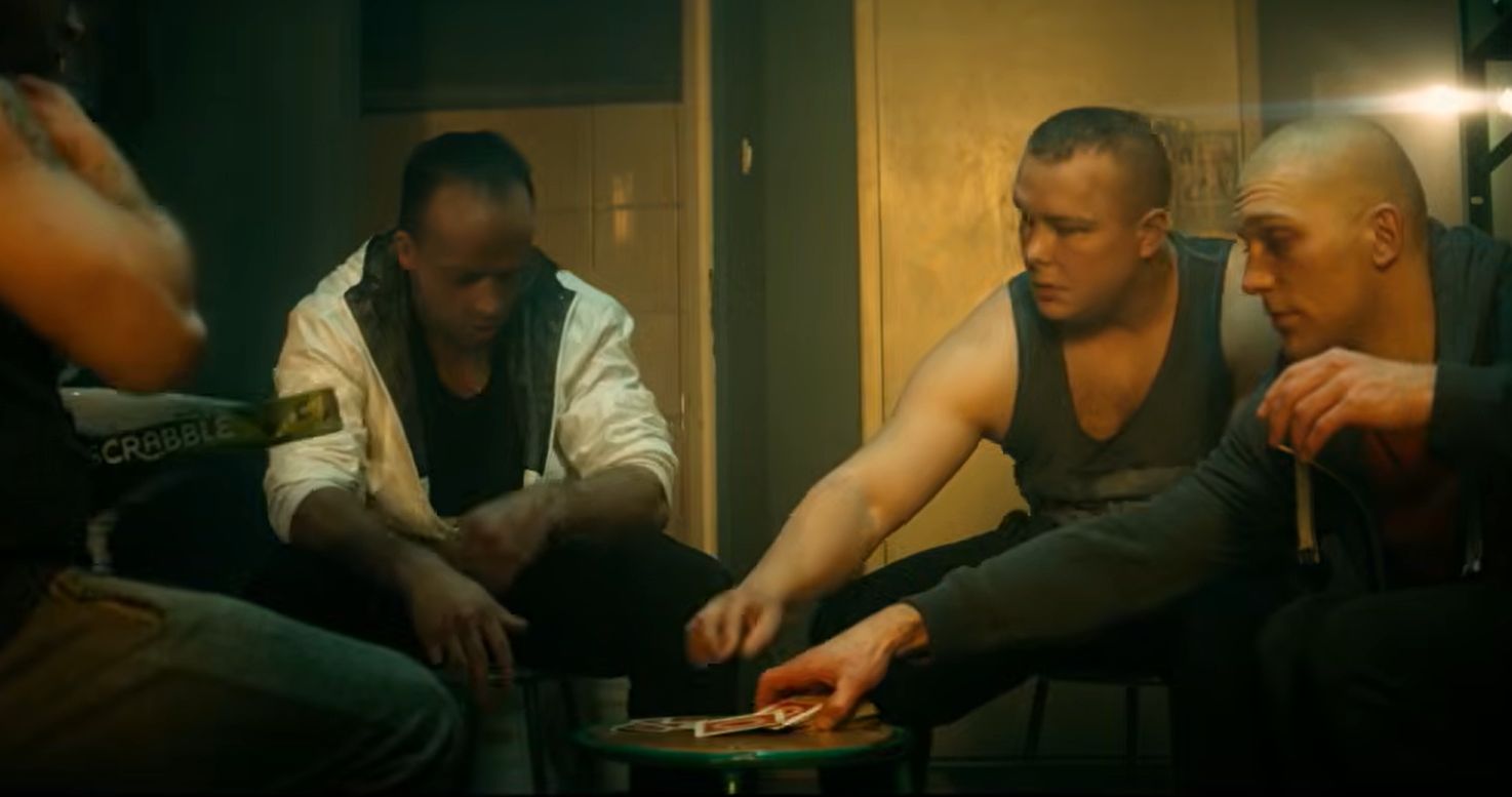 Scena z filmu "Proceder" 