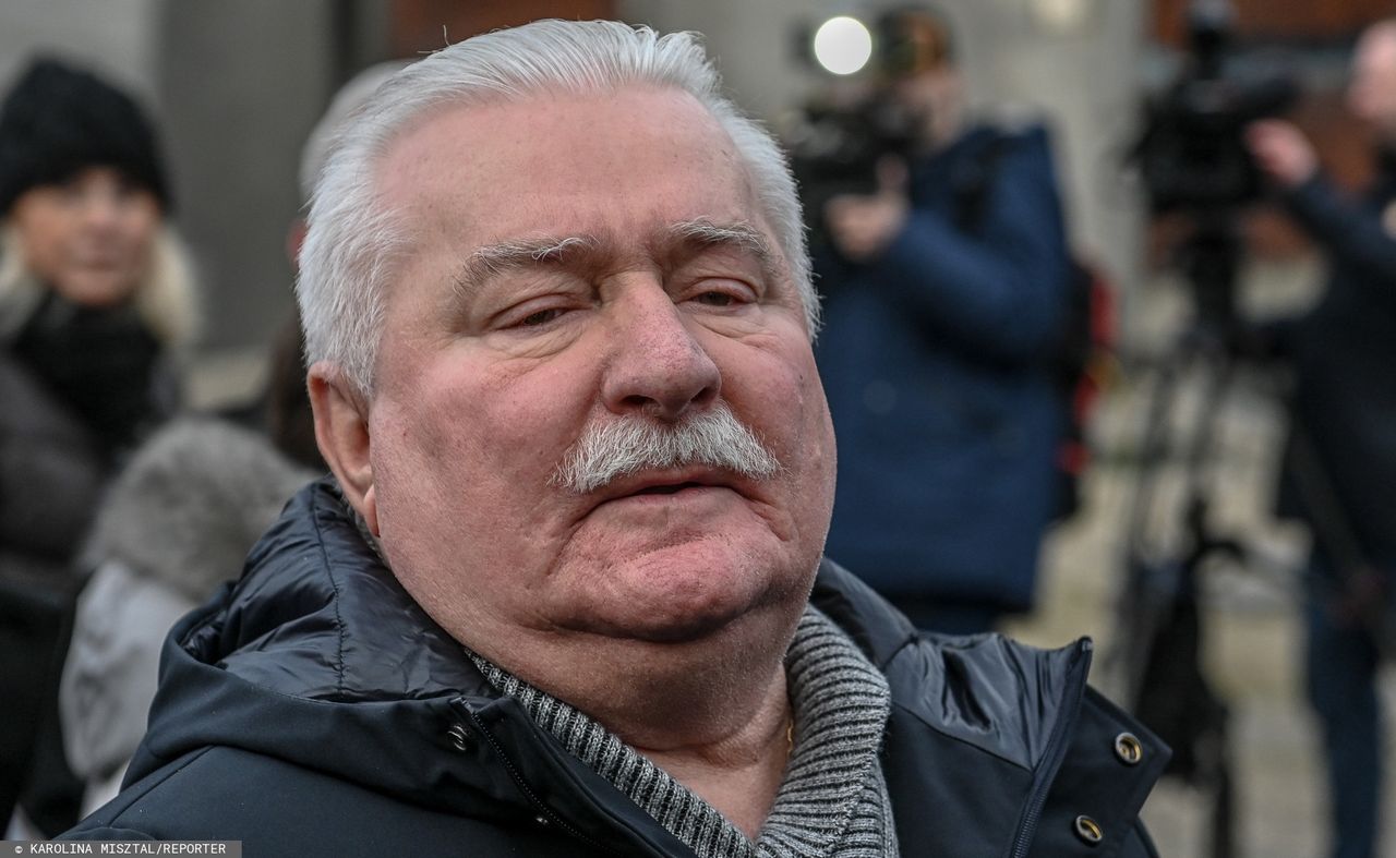 Lech Wałęsa szuka pracy. Ogłoszenie zamieścił w internecie