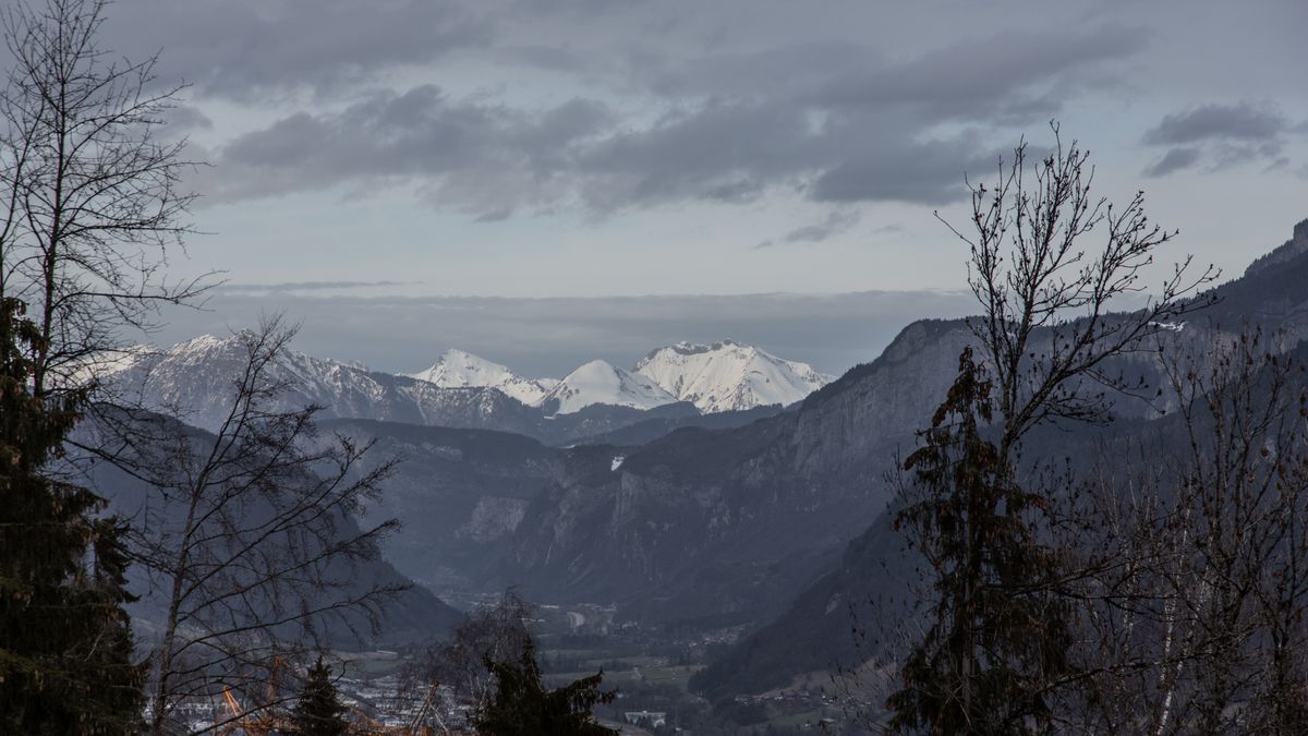 Francja. Katastrofa śmigłowca w Alpach