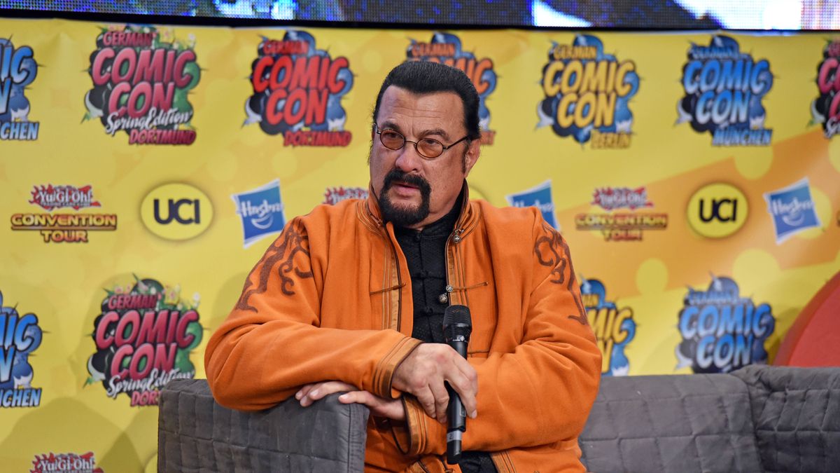 German Comic Con In Dortmund
DORTMUND, GERMANY - DECEMBER 01: US actor Steven Seagal during the German Comic Con at Westfalenhalle on December 1, 2018 in Dortmund, Germany. It is the very first Comic Convention taking place in Germany. (Photo by Tristar Media/Getty Images)
Tristar Media