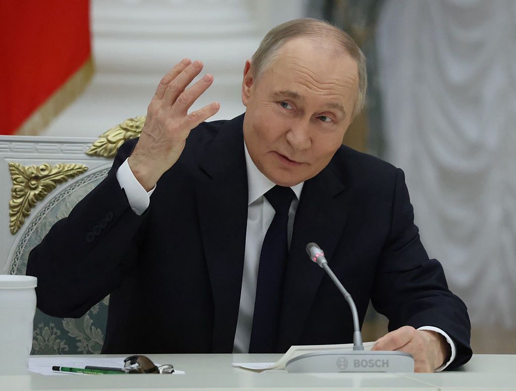Russian elite bypass military duty through VIP 'Cascade' unit