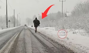 "Batman na hulajnodze". Nagranie ma ponad pół miliona wyświetleń